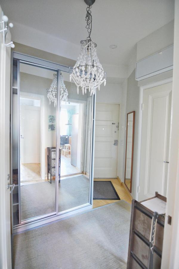 Homely - City Apartment 50M2 Helsingfors Exteriör bild